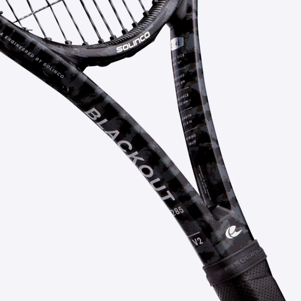 20250915_SOL_Web_Racquet_Blackout-V2_Product-page_02.webp